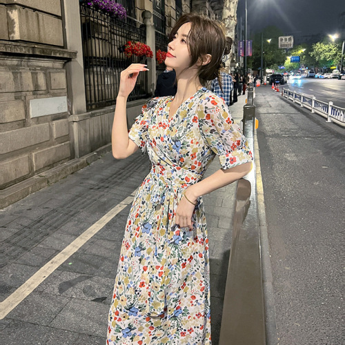 New style cheongsam sexy mother European and American cheongsam mid-length bubble slim fit V-neck short sleeve slim fit