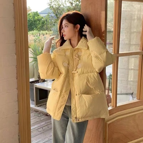 Milk fufu yellow short down jacket for women 2024 new style Korean college style horn button fashion jacket