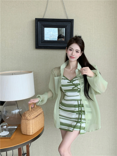 Real shot!  Ethnic style improved version of cheongsam striped suspender skirt suit sun protection shirt