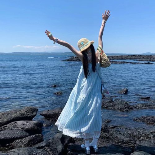 French First Love Blue Suspender Dress Women's Summer 2024 New Small Seaside Resort Style Beach Long Dress