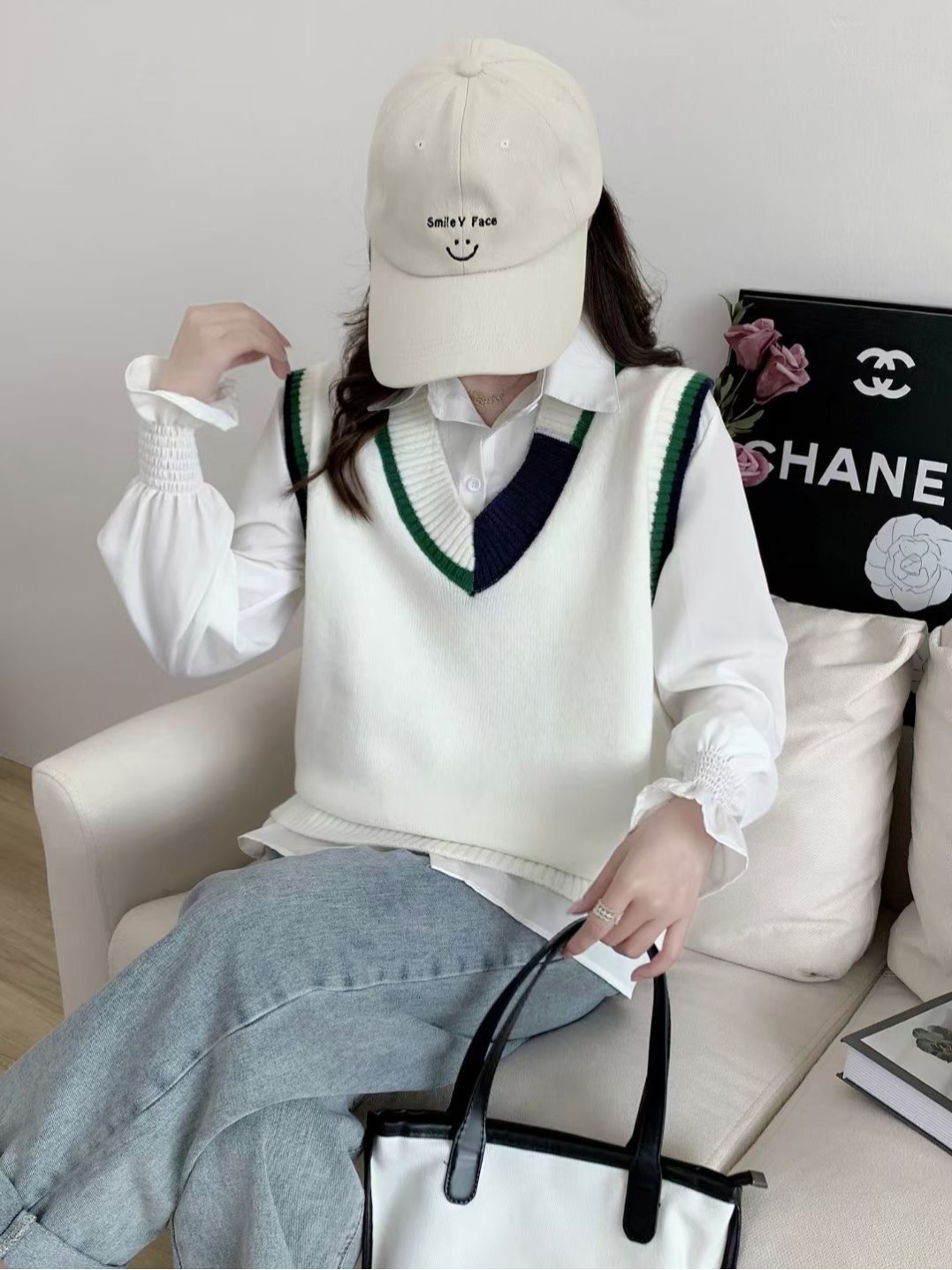 2024 new school girl style shirt best CP college girl retro versatile V-neck bumper vest vest