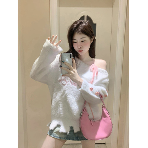 One-word slanted shoulder letter embroidered sweater for women spring and autumn outer wear design halter neck strap sweet first love knitted top