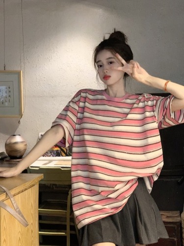 Real shot of pink striped short-sleeved T-shirt for women 2024 new summer American loose design age-reducing half-sleeved top