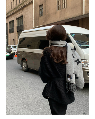 Korean-style small scented autumn and winter new lazy wool temperament slimming warm tie-front sweater for women