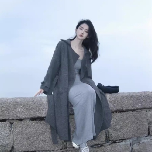 Korean style gray lazy temperament long knitted sweater coat autumn and winter new loose versatile medium-length coat