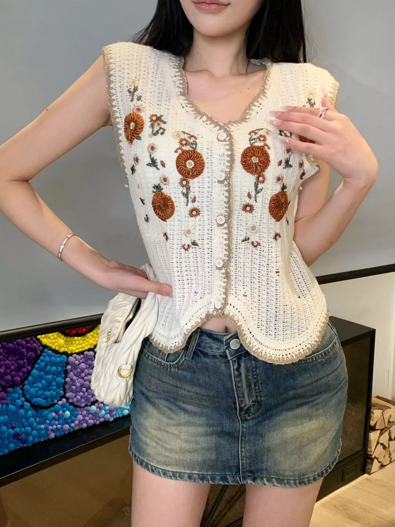 New Stunning Sleeveless Vest Women's Summer Sweet and Spicy Outerwear Design Unique Western Fashionable Vest Top