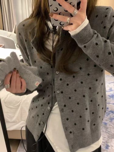 Gray polka dot knitted cardigan for women spring 2024 new layered design niche slimming long-sleeved inner top