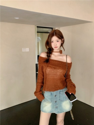 Real shot of autumn new hollow pullover sweater retro long-sleeved niche lazy style one-shoulder sweater for women