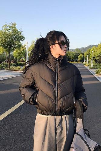 Actual shot of the new prismatic down jacket for women, loose Korean style niche ins jacket, cotton coat, cotton coat