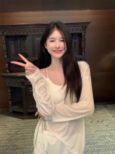 Real shot ~ Fragile and moving thin Tencel knitted sun protection shirt for women in autumn lazy style bottoming blouse