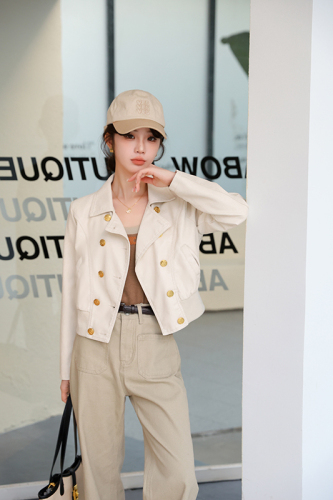 2024 Spring and Autumn New Style Fashion Versatile Small Jacket Women's Short Style Western Style Upper Grade Women's Fit Slim Top