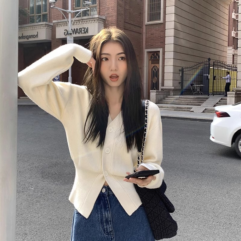 2024新款秋冬韓版純色V領針織衫毛衣收腰顯瘦長袖開衫上衣女ins潮