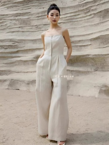 Linen suspender jumpsuit 2024 new temperament goddess style chic high-end one-piece jumpsuit for women summer