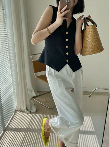 MUCCHIC/French retro gold buckle/black acetate texture sleeveless inner and outer suit vest top