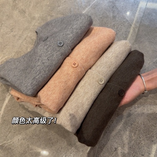 Soft, Mellow, Skin-friendly, Thin Knitted Cardigan for Women - Korean Version, V-neck, Loose, Short-length, Outerwear, Sweater, Top