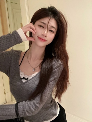 Actual shot ~ early autumn new fake two-piece lace splicing knitted T-shirt French style inner slim fit bottoming top