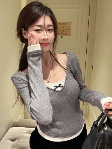 Actual shot ~ early autumn new fake two-piece lace splicing knitted T-shirt French style inner slim fit bottoming top