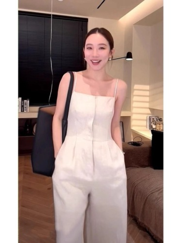 Linen suspender jumpsuit 2024 new temperament goddess style chic high-end one-piece jumpsuit for women summer