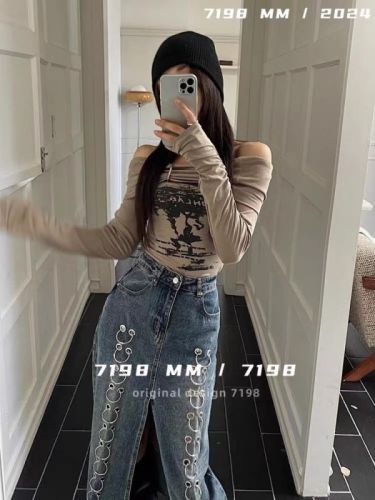 7198MM Autumn new temperament one-shoulder design letter print long-sleeved T-shirt women's slim slim top