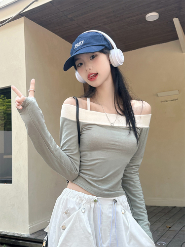 Real shot of simple T-shirt women's long-sleeved tops autumn fashion women's one-shoulder color-blocking waist versatile base