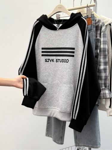 Real shot of imitation cotton Chinese cotton spring and autumn thin 2024 sweatshirt raglan sleeves trendy striped hooded Korean style women's top 200 pounds