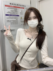 Real shot early autumn 2024 pure desire lace stitching pleated design age-reducing versatile long-sleeved T-shirt top for women