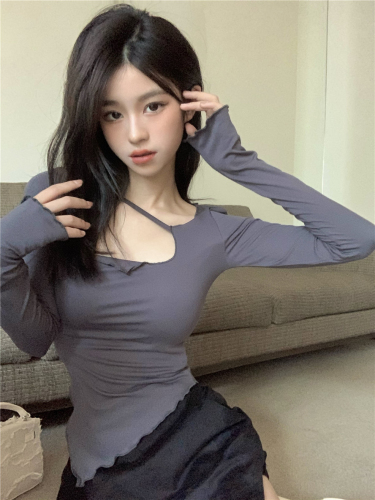 Fashionable and super popular Korean style T-shirt for women, irregular slim long-sleeved inner layered shirt, autumn new design top