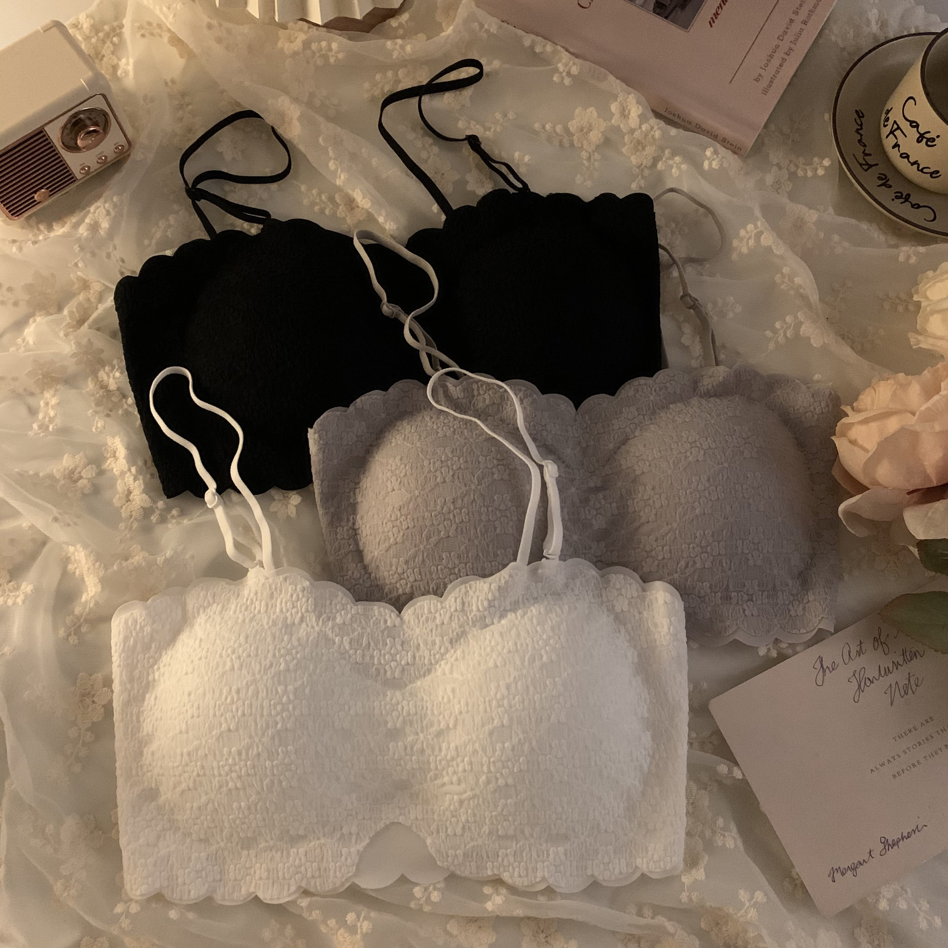 Real shot of summer strapless beautiful back strap breast pads for outer wear bottoming tube top underwear bra with inner vest