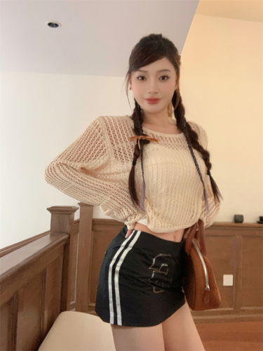 Real shot of new autumn style hollow irregular chic knitted blouse short top without suspenders