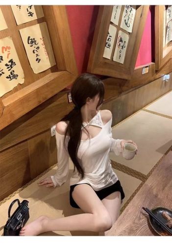 White Pure Desire One Shoulder Top Women's Autumn Design Hollow Lace Sexy Hot Girl Slim Fit Long Sleeve T-Shirt