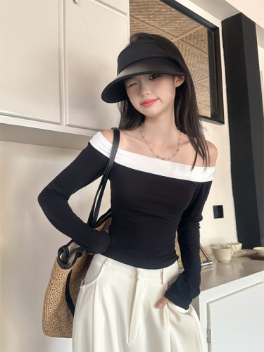 Real shot of simple T-shirt women's long-sleeved tops autumn fashion women's one-shoulder color-blocking waist versatile base