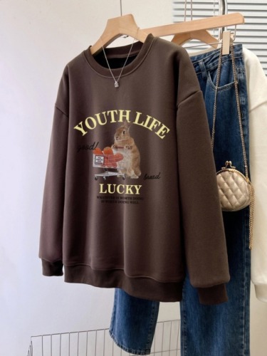 Actual shot of autumn thin sweatshirt for women plus size