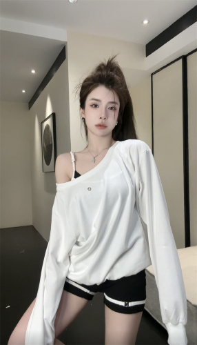 Zhao Lusi star's same style dark gray round neck long-sleeved sweatshirt for women spring and autumn 2024 new loose off-shoulder top