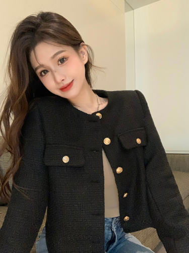 Xiaoxiangfeng thickened jacket women's winter 2024 new French short style high-end street style versatile top