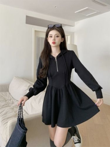 Plus size women's spring and autumn hooded sweatshirt skirt waist slimming dress A-line short skirt fat mm 200 pounds 300