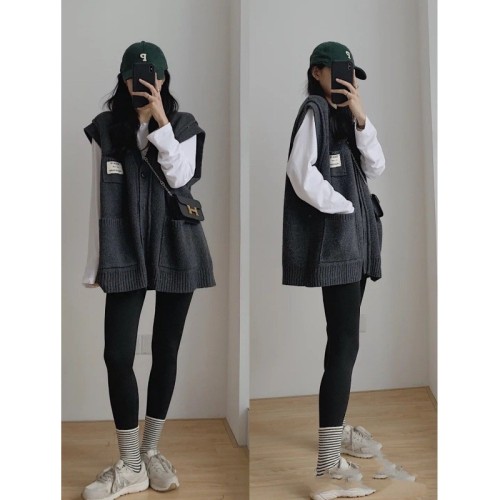 Korean chic autumn and winter women's high-end and temperament goddess style high-end ins style vest vest with large plate shape