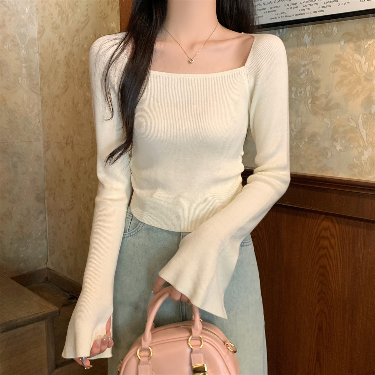 Actual shot of early autumn new Korean style square collar Pure Desire trumpet sleeve pleated 6 wool sweater long-sleeved top