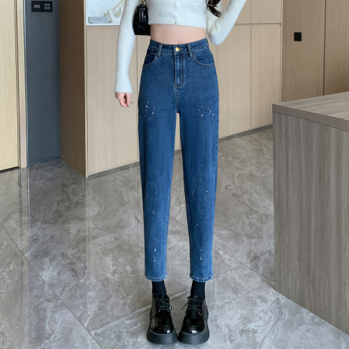 Real shot of new autumn large size jeans for fat mm women, high-waisted daddy pants, slim, loose, slightly fat, harem pants for women