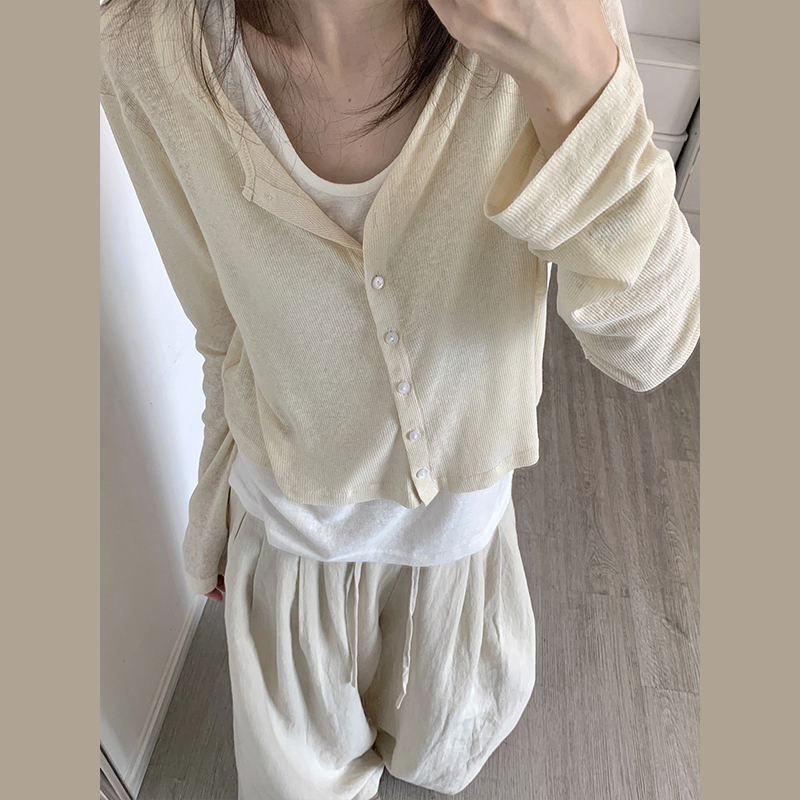 Sun protection blouse cardigan jacket thin women's suspender outer wear 2024 new summer short ice silk air-conditioning shirt top