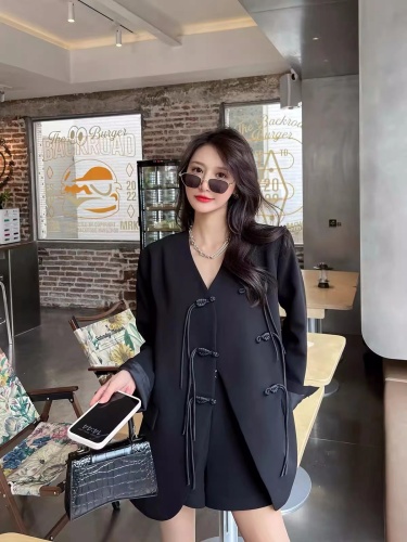 New Chinese Style Disk Button Black Suit Jacket Women's 2024 Spring and Autumn New Profile Wide Version Loose Casual Suit Top