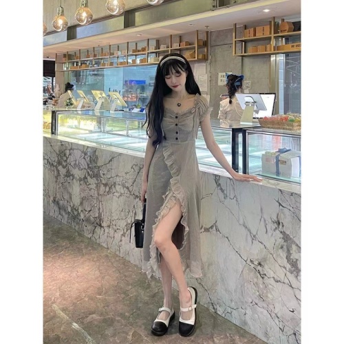 French temperament 2024 summer new style high-end waist slimming puff sleeves slit pure desire long dress for women