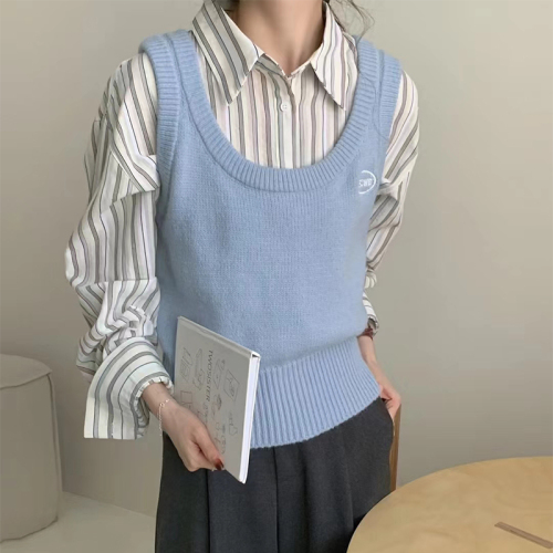 Knitted vest for women 2024 autumn and winter new style milk blue layered vest Korean style sleeveless top