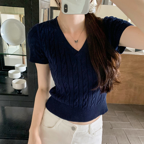 Real shot of Turaf College twist twist thin short-sleeved sweater for women summer new style right shoulder V-neck short top