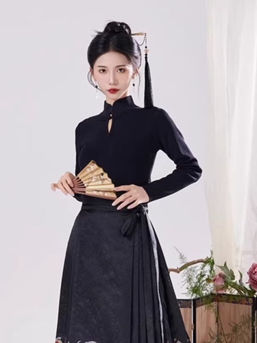 Black new Chinese style plate button long-sleeved T-shirt for women in autumn and winter slimming bottoming shirt Chinese style top with horse skirt