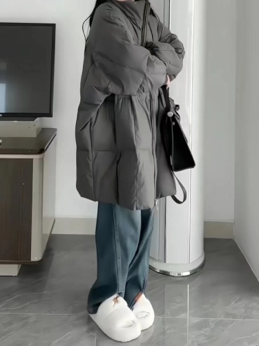 Stand collar down-padded jacket for women, mid-length winter coat, American new style cotton coat, thickened bread coat, cotton-padded jacket, warm jacket