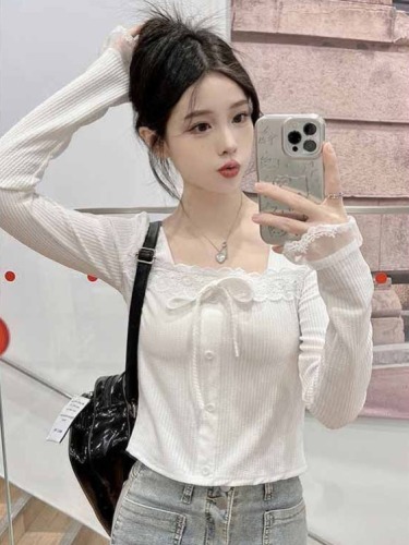 Lace splicing autumn and winter new long-sleeved T-shirt women's white slim fit top