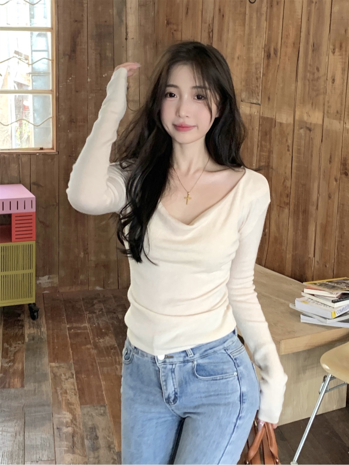 Actual shot of the new early autumn Pure Desire one-line collar slimming 6 wool versatile sweater long-sleeved bottoming top