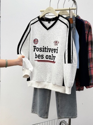 Actual shot of sweatshirts for men and women, couple wear, spring and autumn thin section 2024 trendy design striped round neck Korean style tops 200 pounds