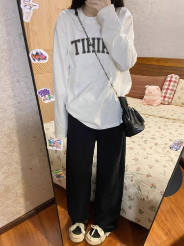 Early autumn slimming solid color round neck long-sleeved T-shirt + lazy drawstring wide-leg trousers suit