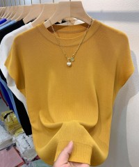 Summer European thin ice silk short-sleeved round neck sweater for women with niche design and beautiful t-shirt and fashionable top